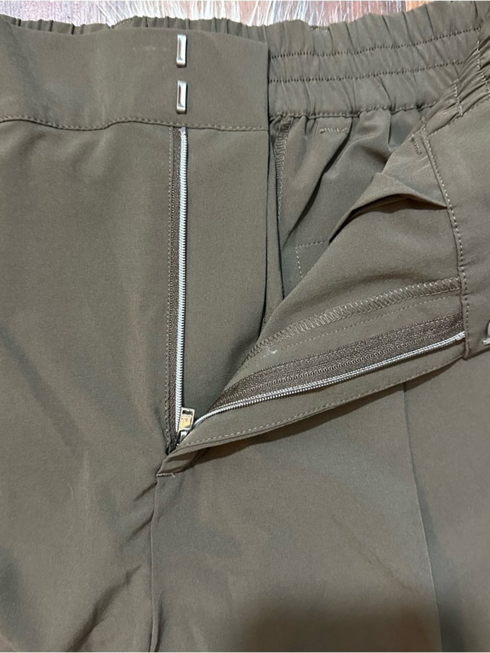 Alo High Waist Pursuit Wide Leg Trousers in Espresso - Picture 7 of 10